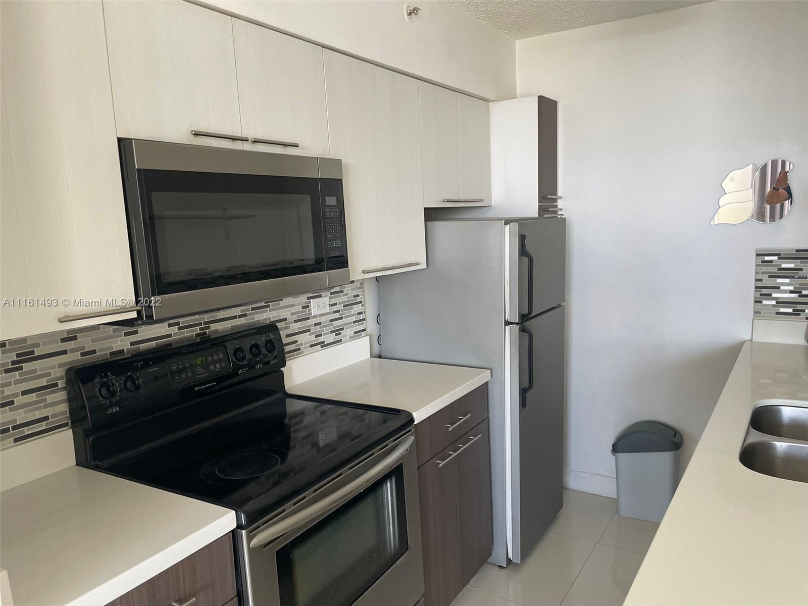 image Flamingo South Beach2