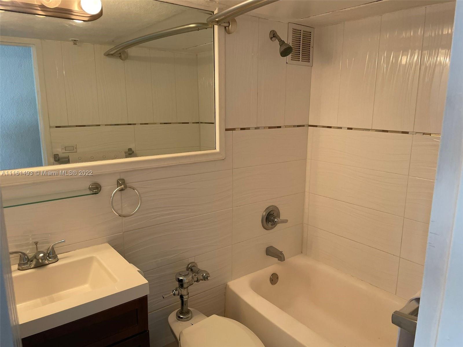 image Flamingo South Beach7