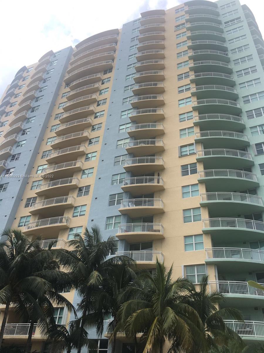 2475 Brickell Ave #2004,Miami, FL 33129