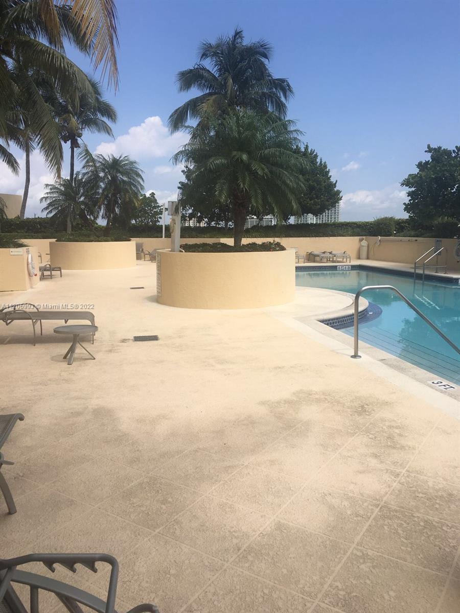 2475 Brickell Ave #2004,Miami, FL 33129