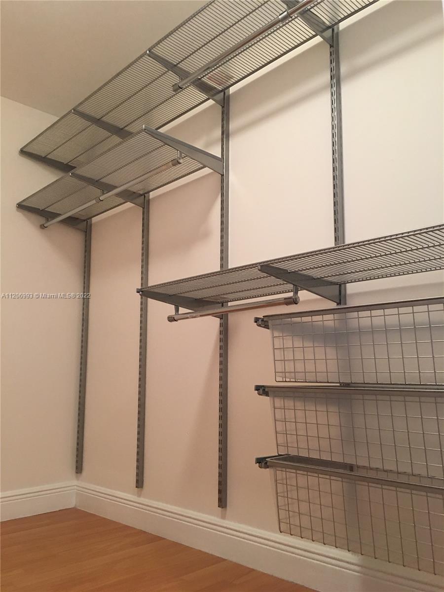 2475 Brickell Ave #2004,Miami, FL 33129