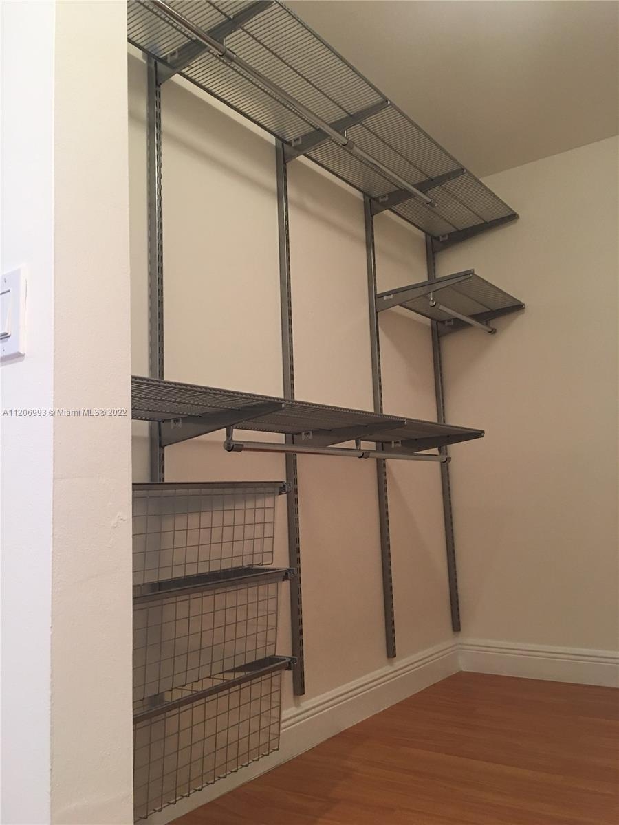 2475 Brickell Ave #2004,Miami, FL 33129