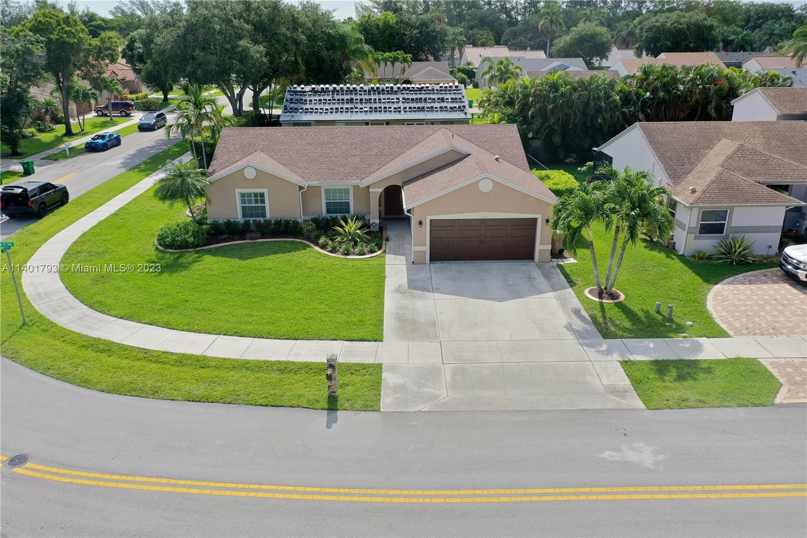 1464 SW 97th Way