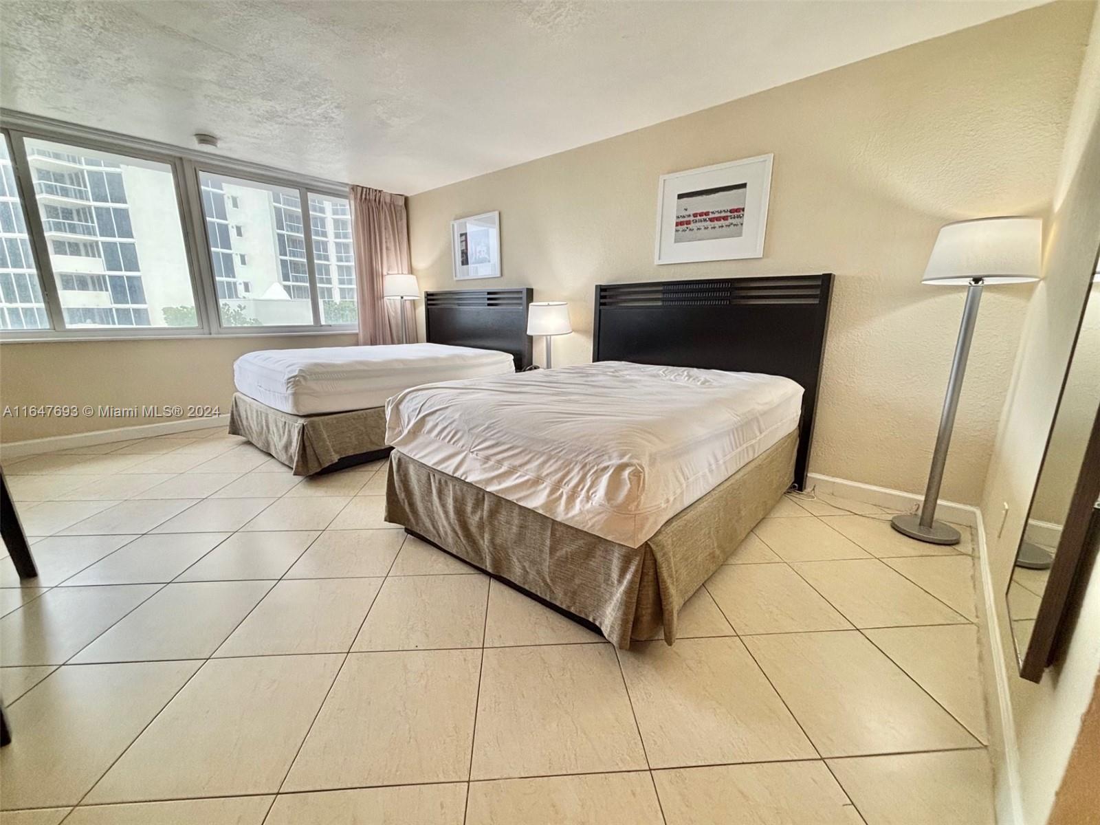 19201 Collins Ave #128,Sunny Isles Beach, FL 33160