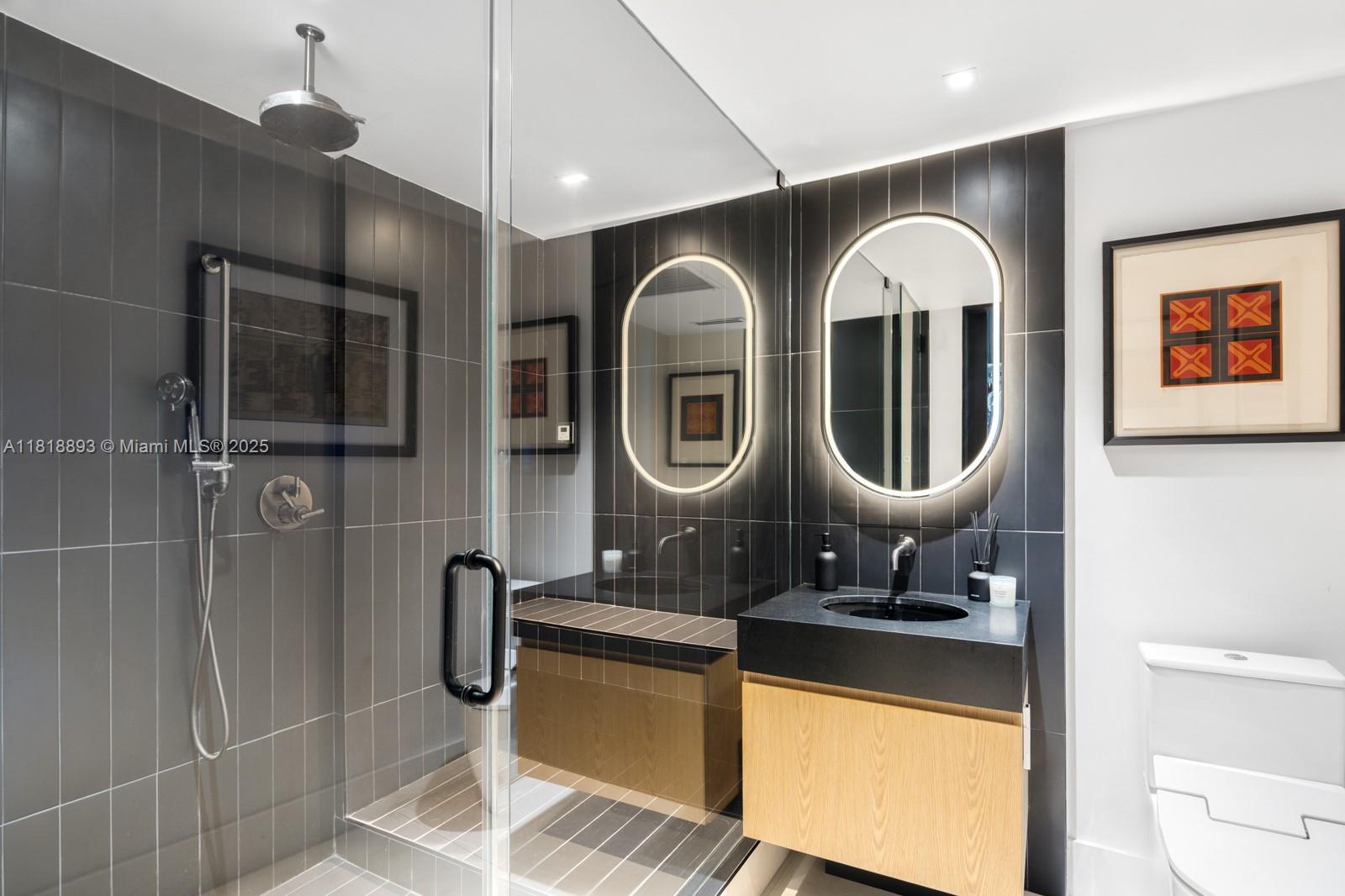 11 Island Ave #PH2 Miami Beach, FL 33139