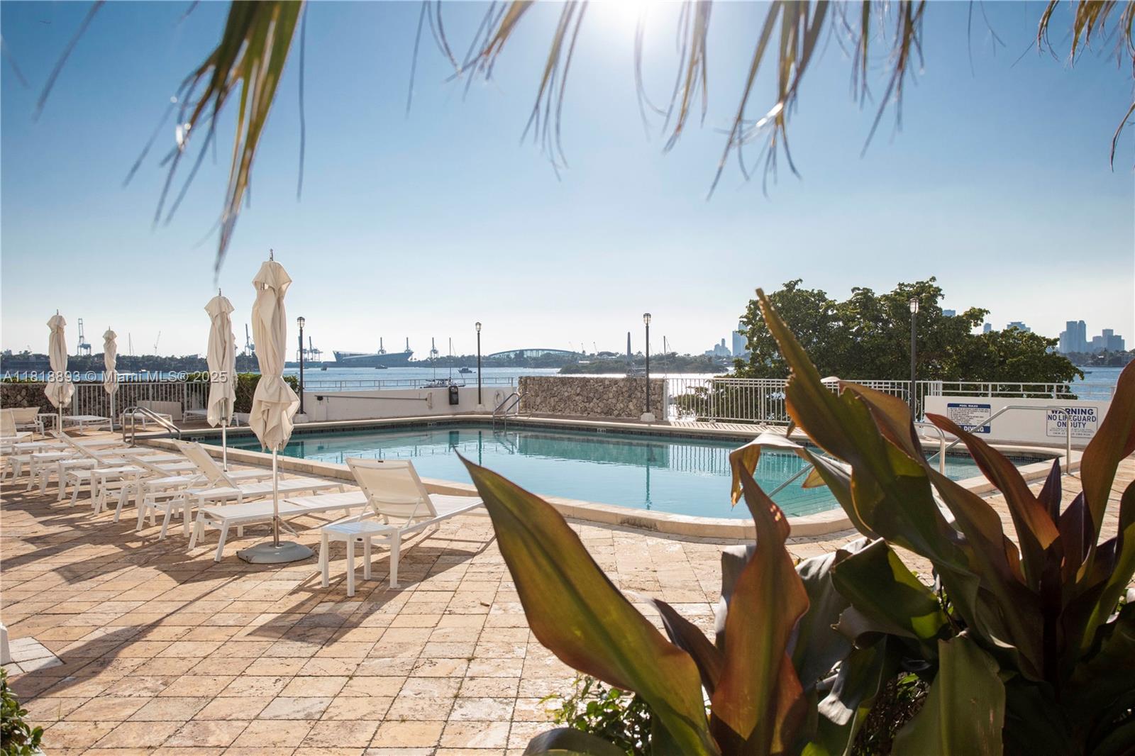 11 Island Ave #PH2 Miami Beach, FL 33139