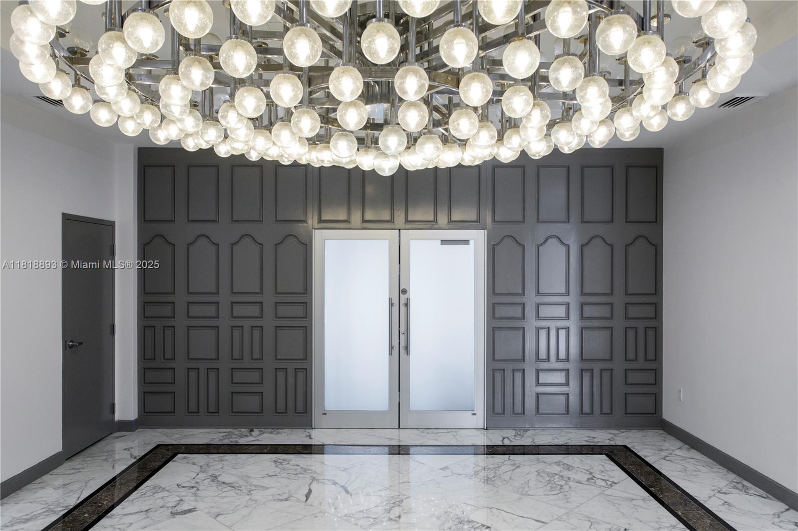 11 Island Ave #PH2 Miami Beach, FL 33139