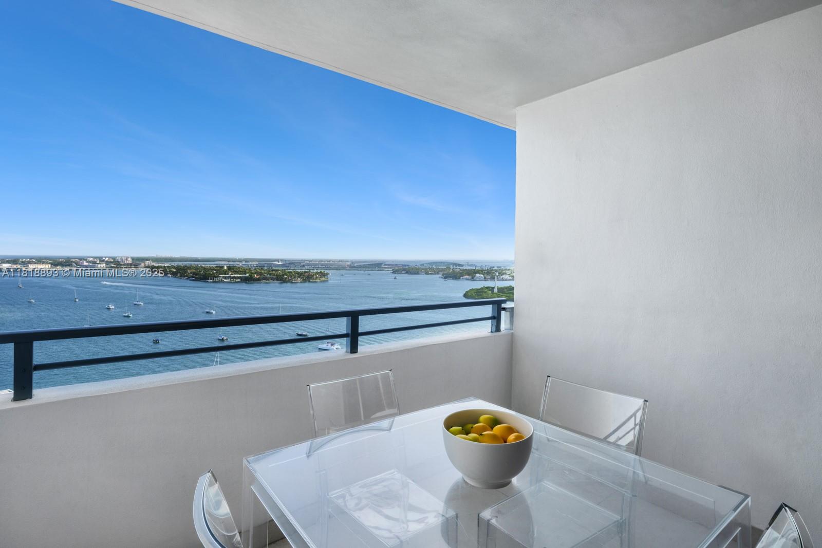 11 Island Ave #PH2 Miami Beach, FL 33139