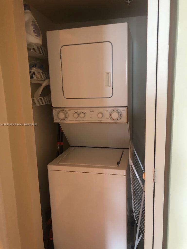 50 Menores Ave #711 Coral Gables, FL 33134