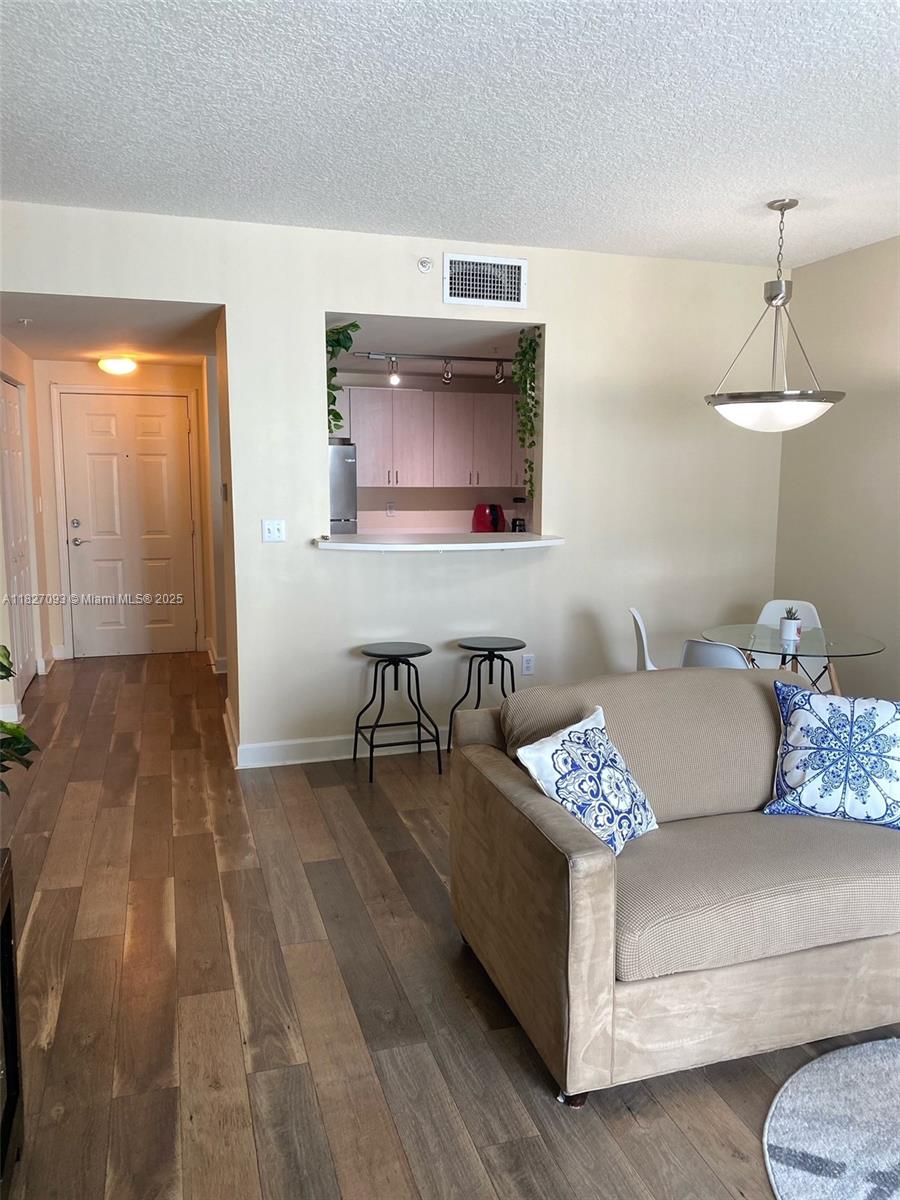 50 Menores Ave #711 Coral Gables, FL 33134