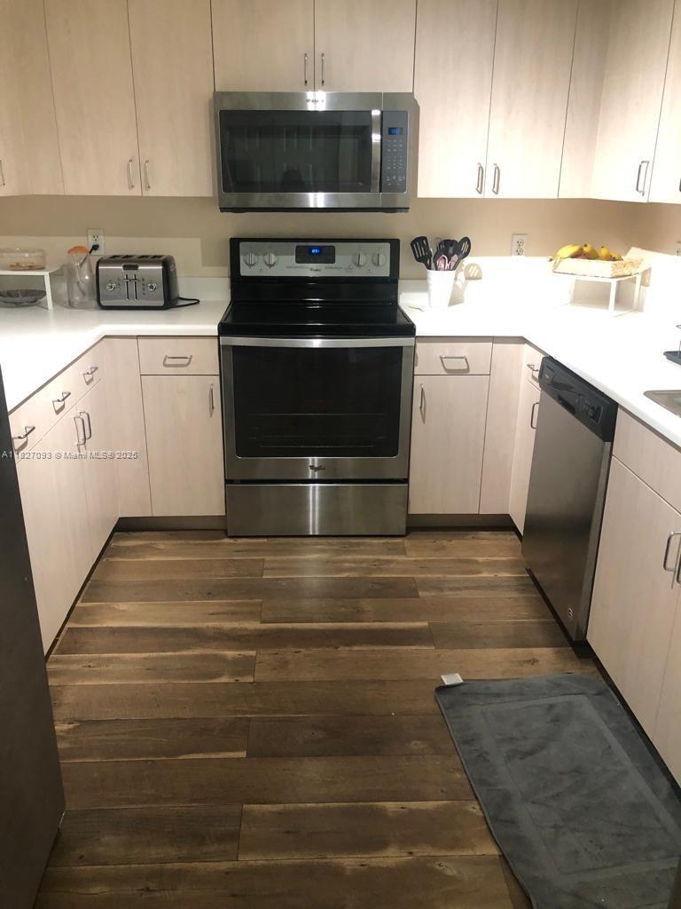 50 Menores Ave #711 Coral Gables, FL 33134