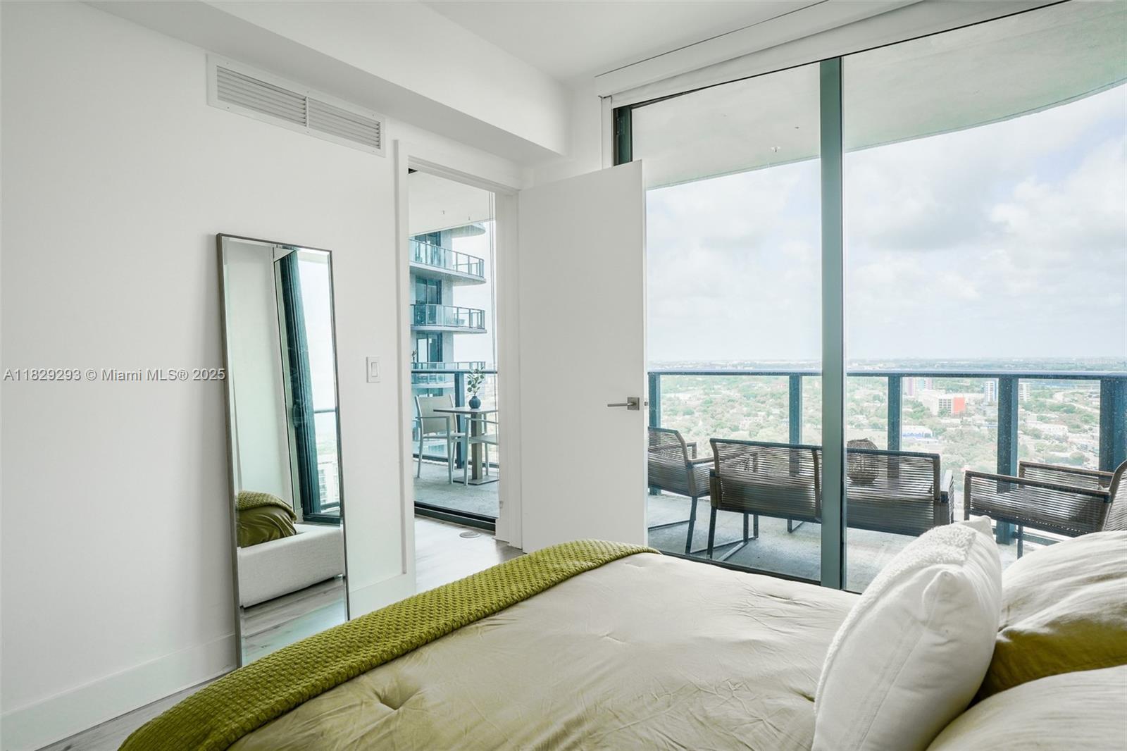 image The Hyde Residences12