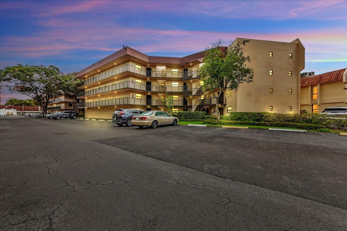 6555 W Broward Blvd #300