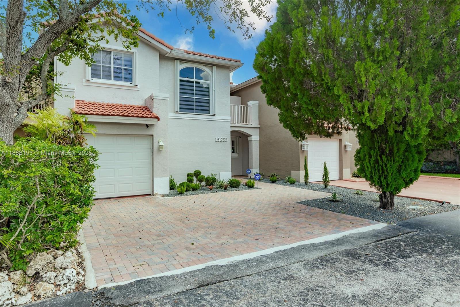15855 SW 86th Ter