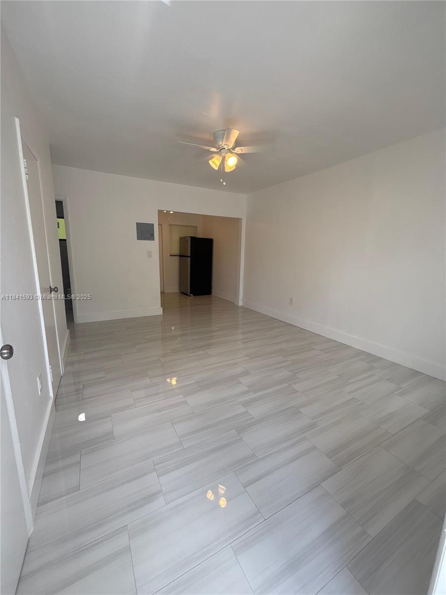 671 SW 7th St #5