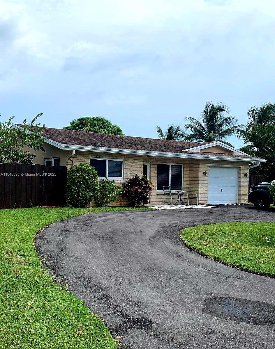3190 NW 66th Dr