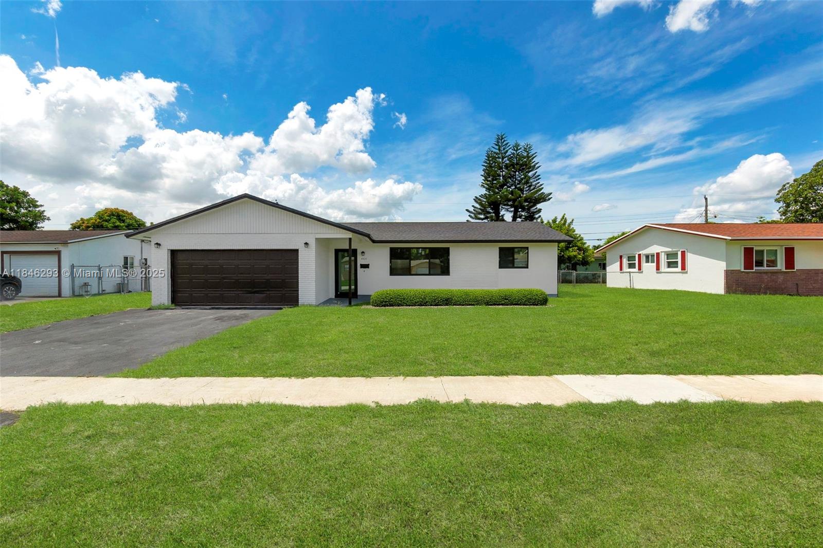 4820 NW 17th Ct