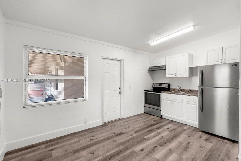 320 NE 13th Ave Boynton Beach, FL 33435