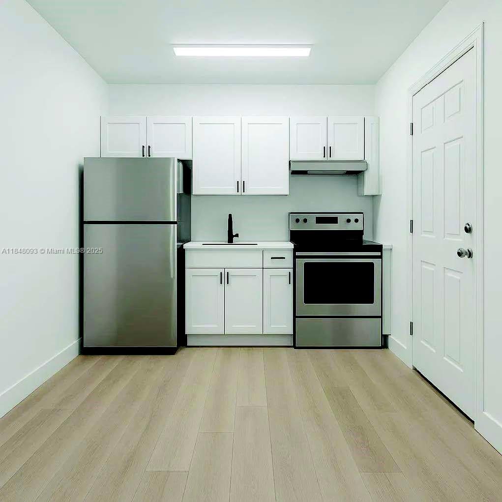 320 NE 13th Ave Boynton Beach, FL 33435