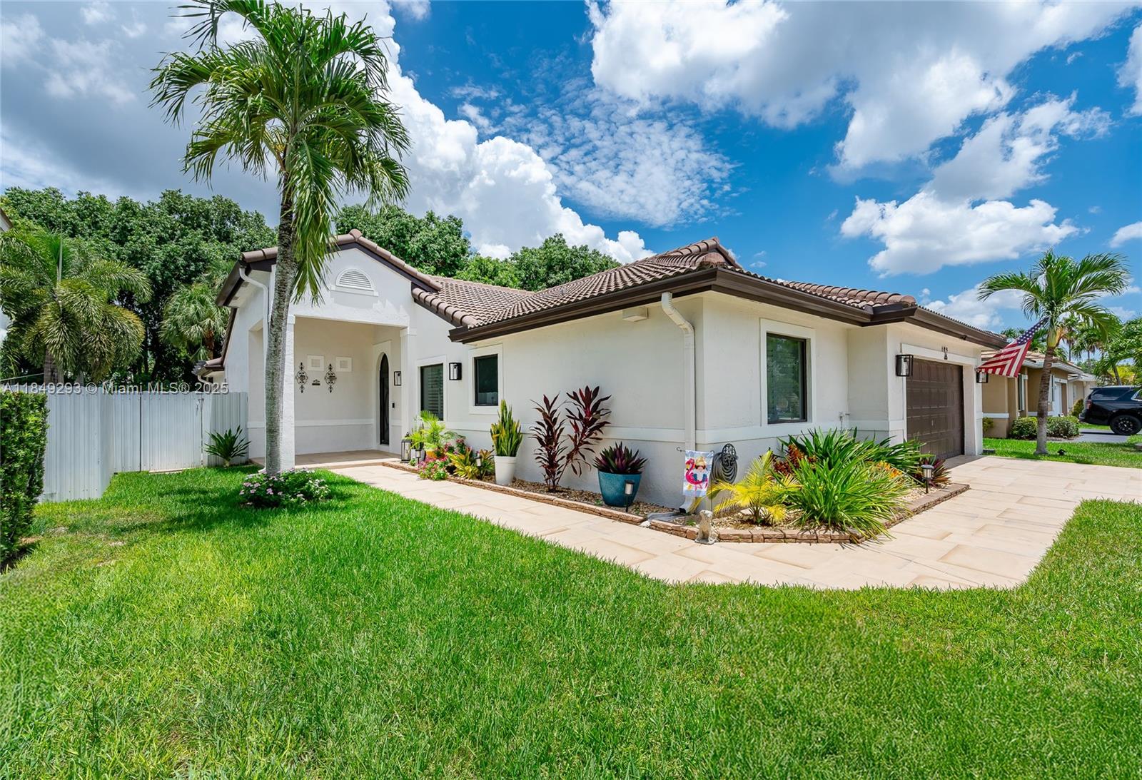 16185 SW 2nd Dr