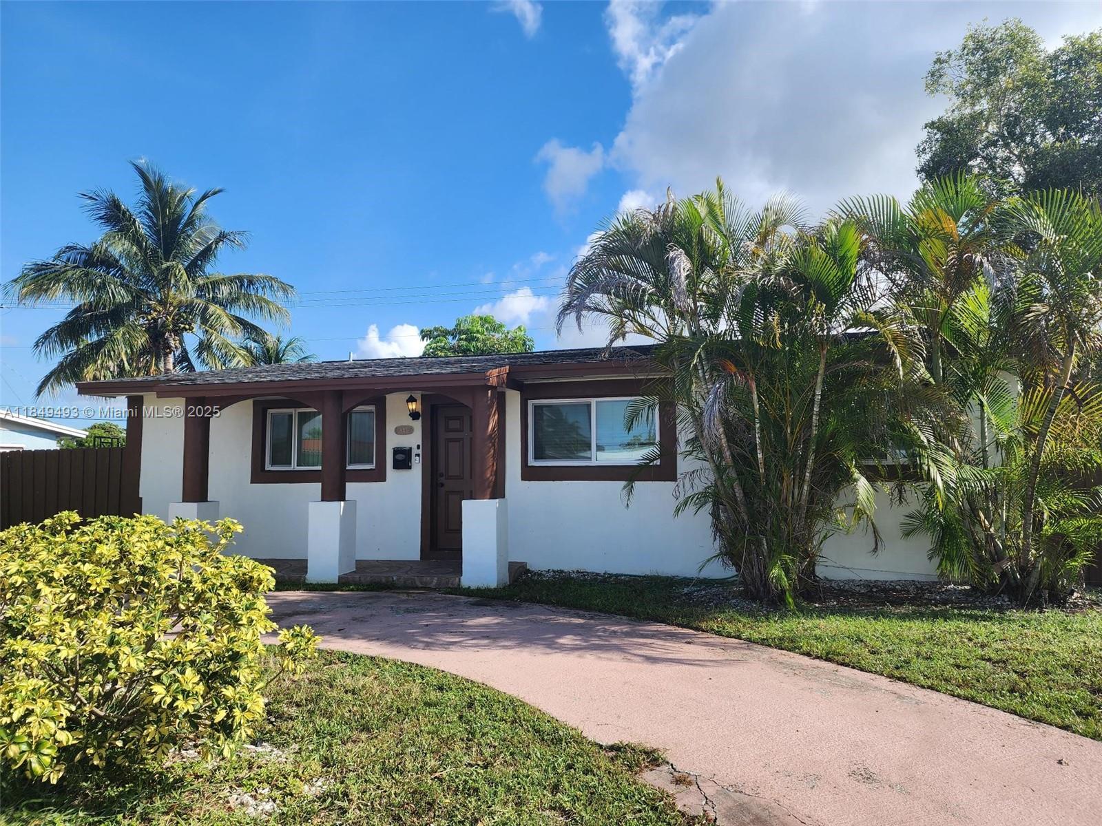 845 NW 199th St