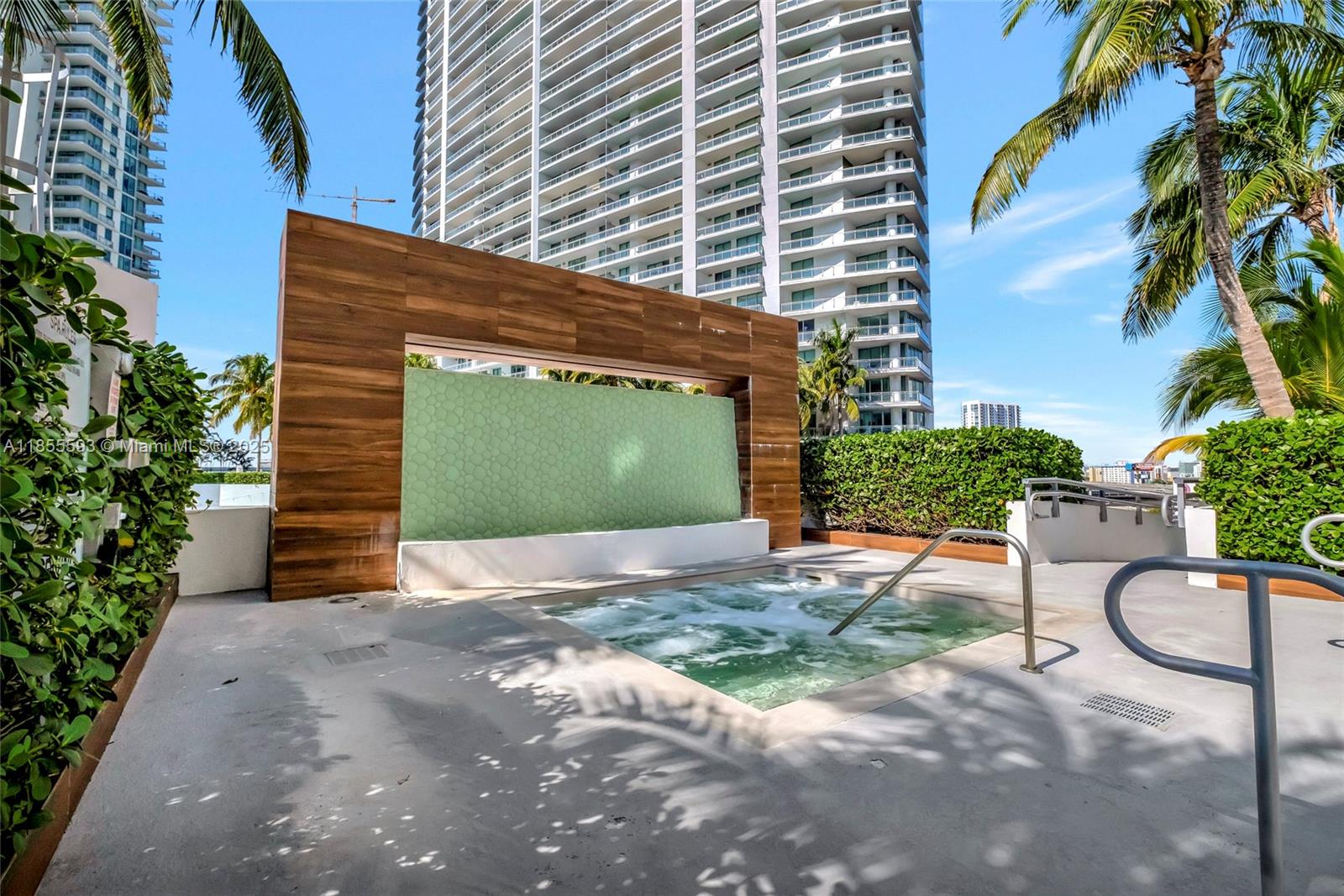 image Wind Condo10