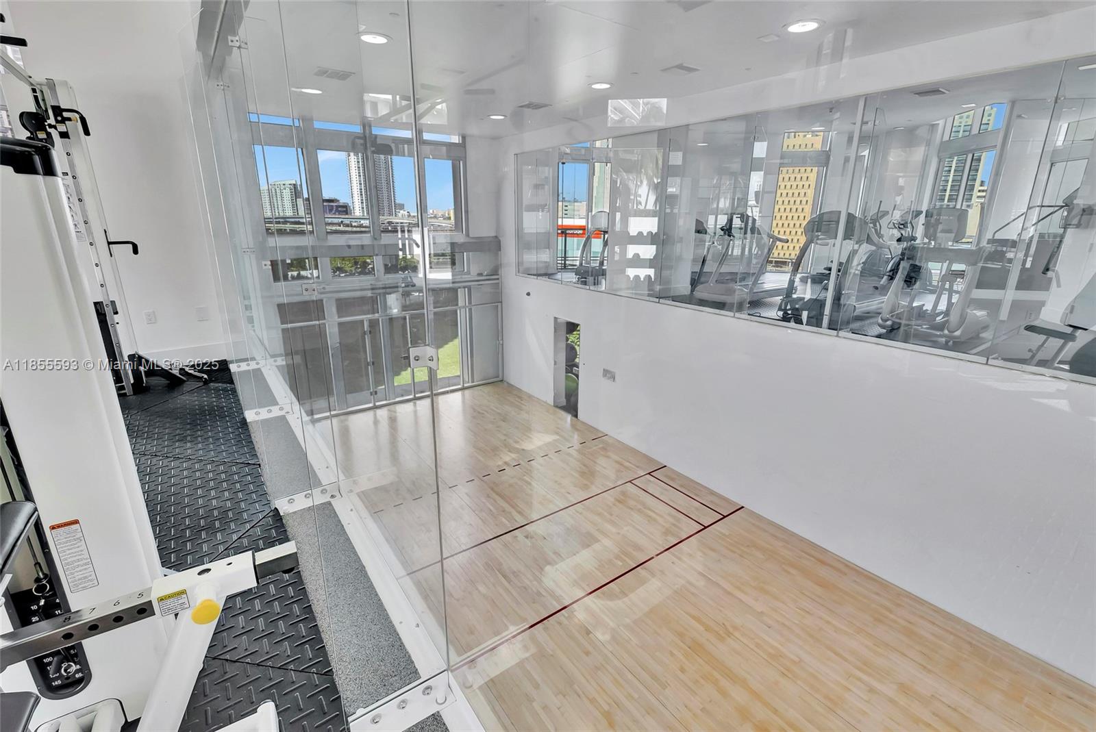 image Wind Condo17