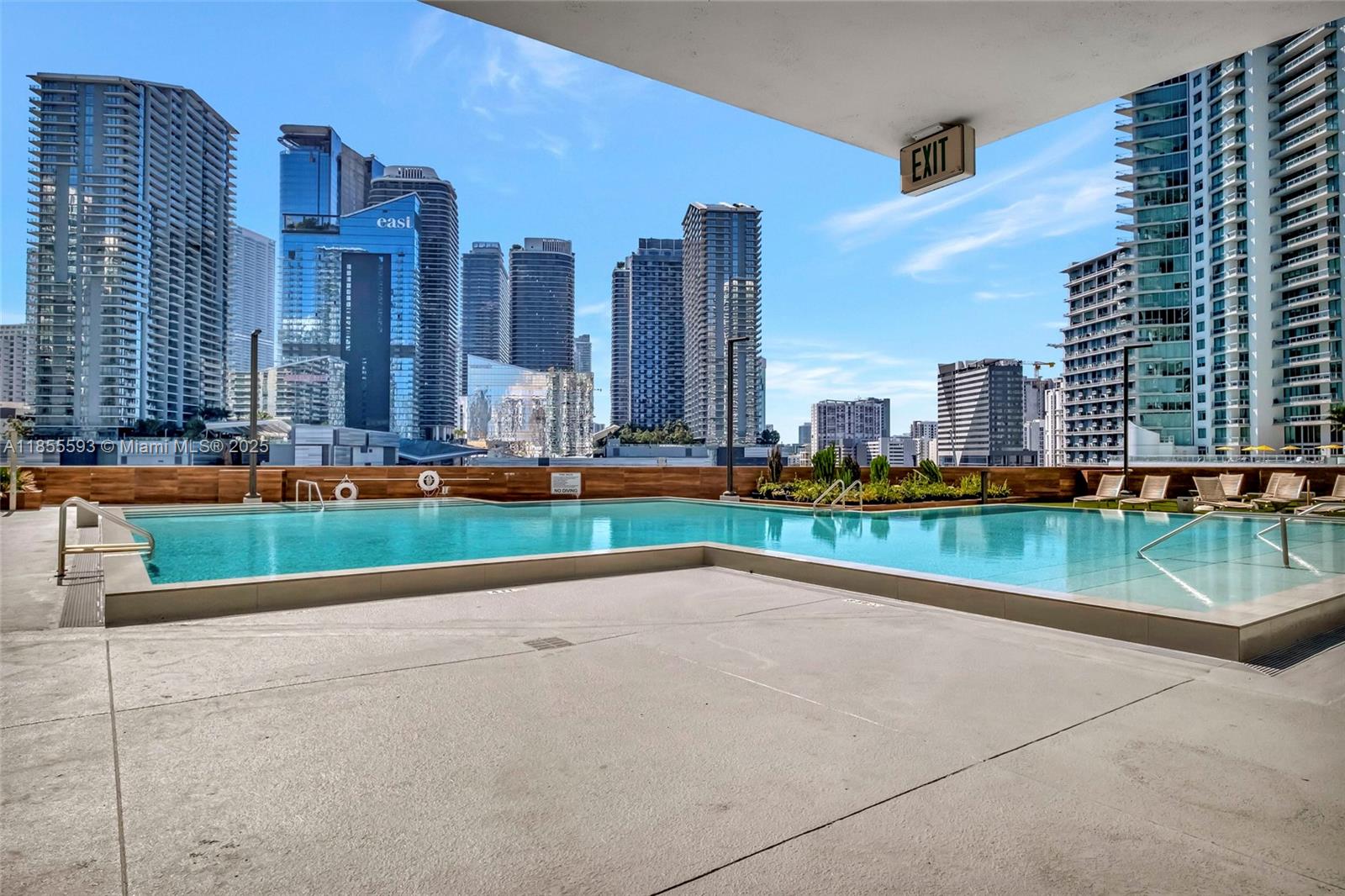 image Wind Condo8
