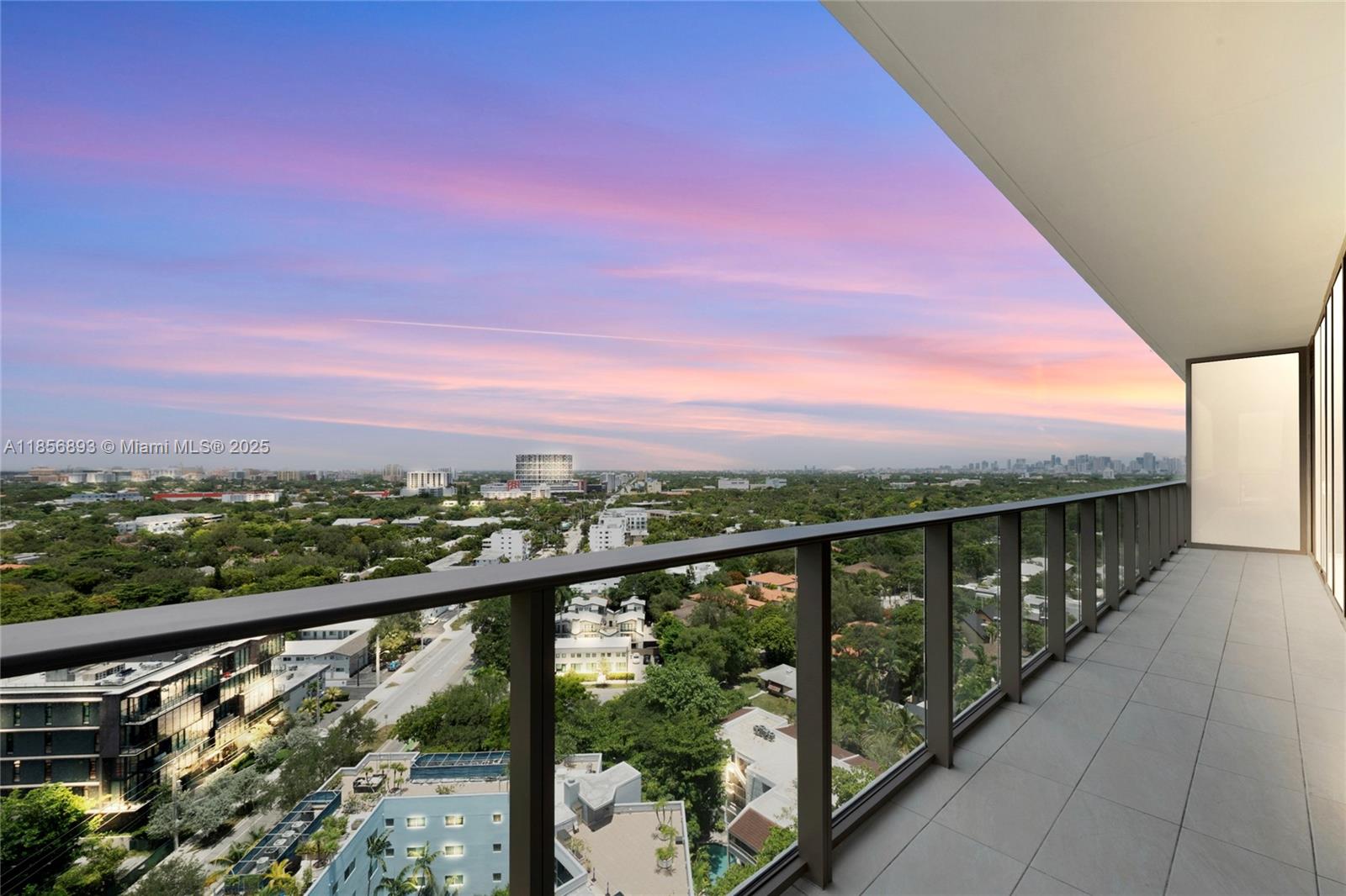 image Mr. C Tigertail Residence22