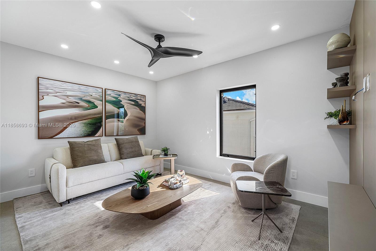 3225 Canal Dr Pompano Beach, FL 33062