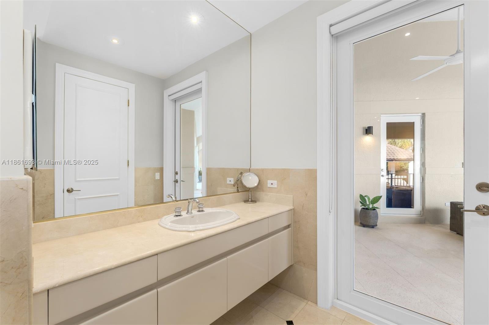 12801 Old Cutler Rd Pinecrest, FL 33156