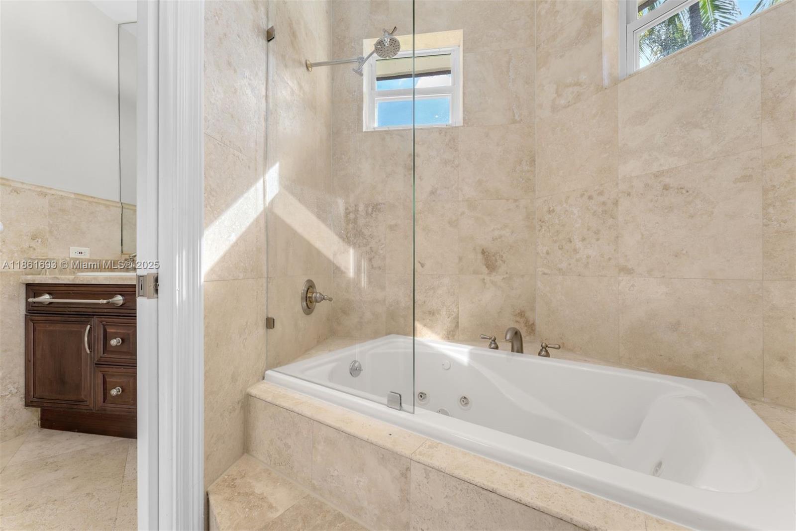 12801 Old Cutler Rd Pinecrest, FL 33156