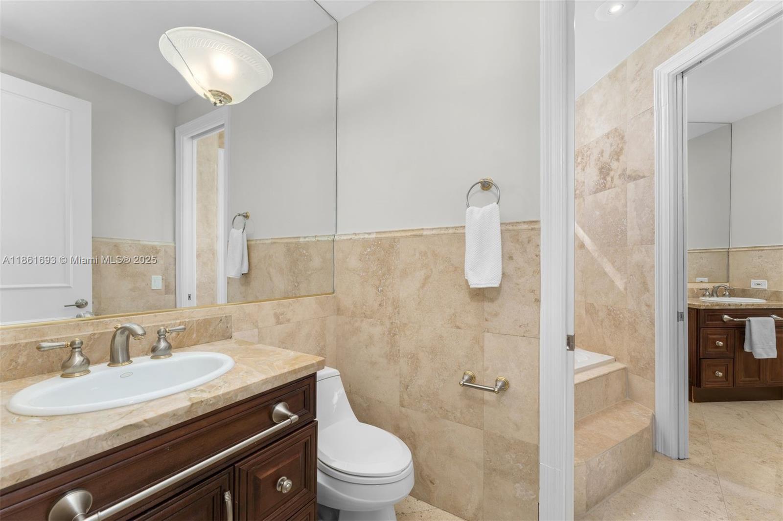 12801 Old Cutler Rd Pinecrest, FL 33156