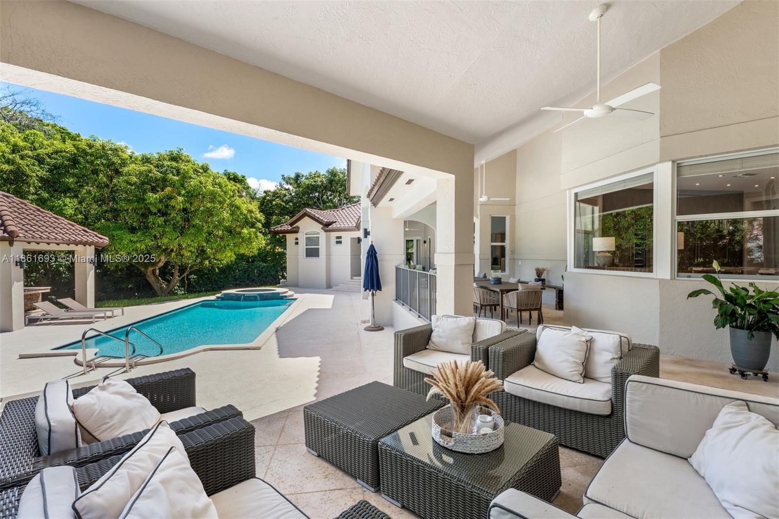 12801 Old Cutler Rd Pinecrest, FL 33156