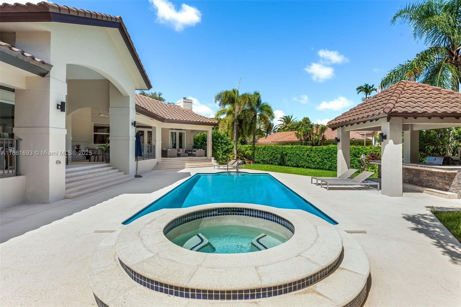 12801 Old Cutler Rd Pinecrest, FL 33156