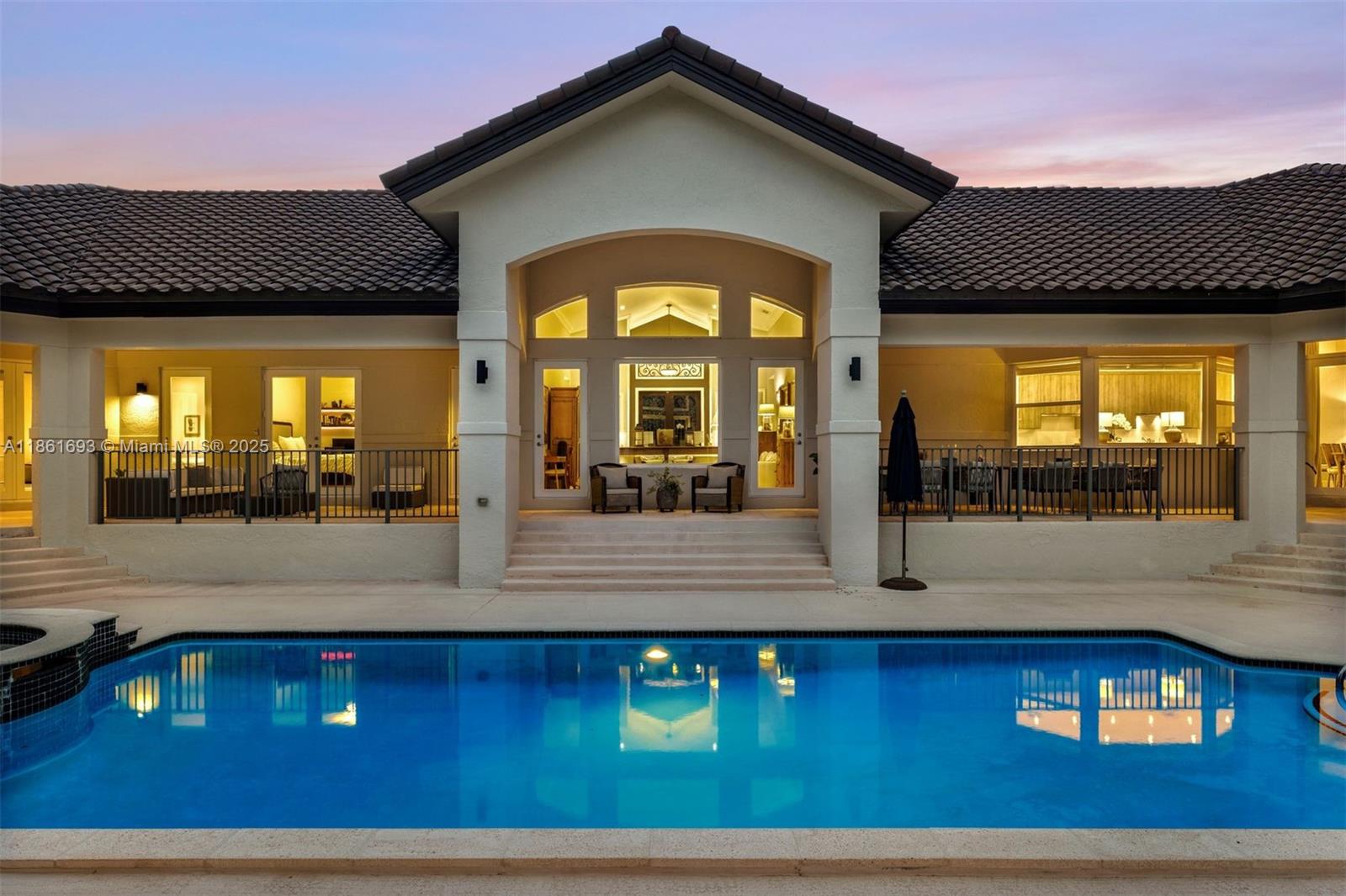 12801 Old Cutler Rd Pinecrest, FL 33156