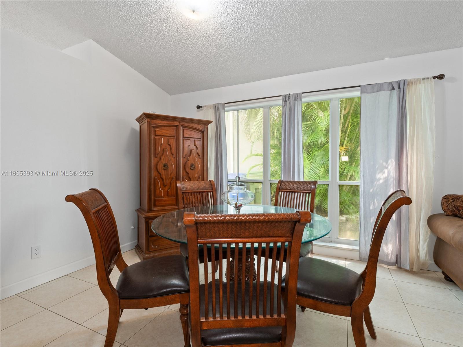 19253 NW 22nd St Pembroke Pines, FL 33029