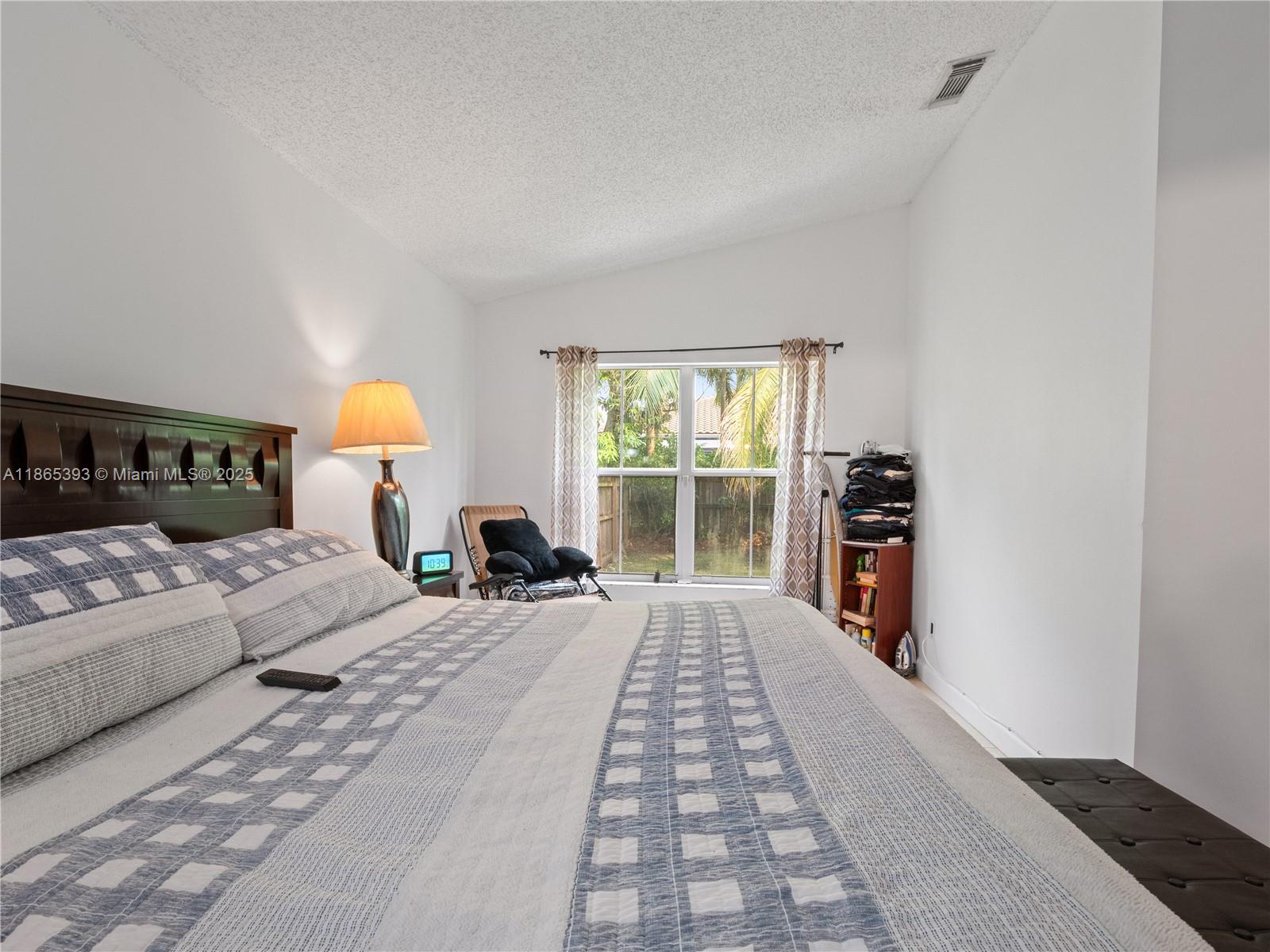 19253 NW 22nd St Pembroke Pines, FL 33029