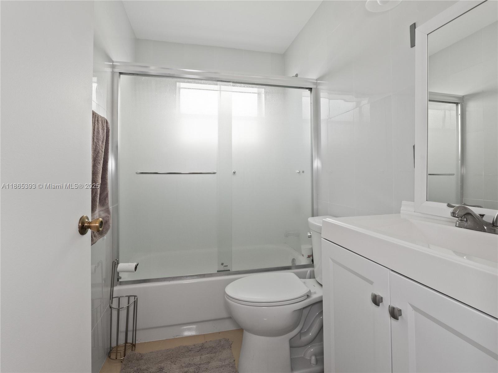 19253 NW 22nd St Pembroke Pines, FL 33029