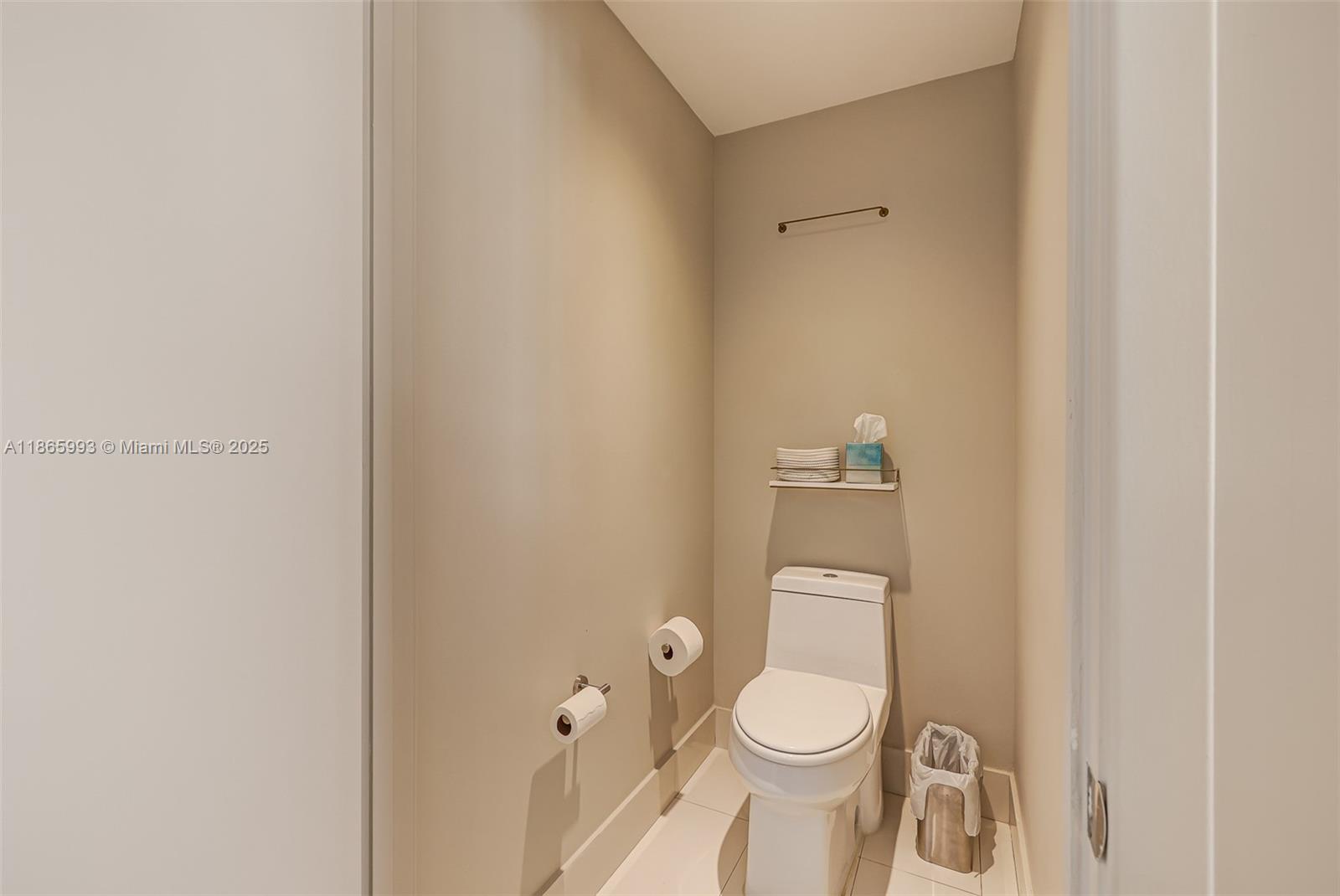 image Icon Bay Condo35