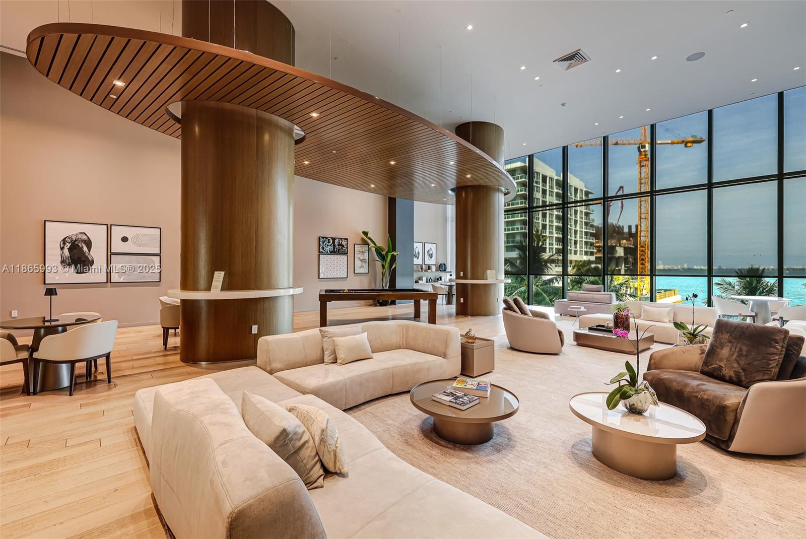 image Icon Bay Condo40