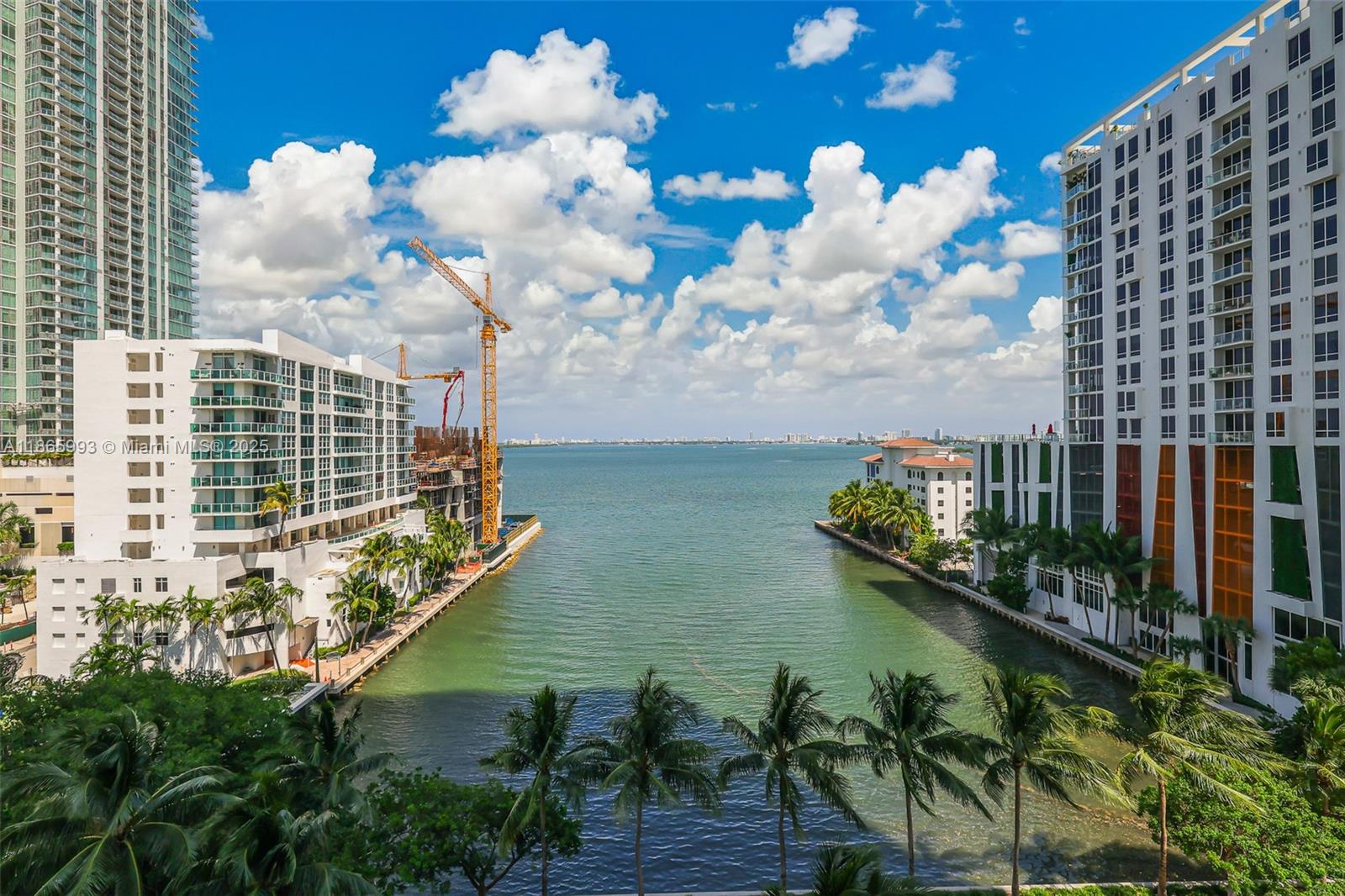 image Icon Bay Condo50