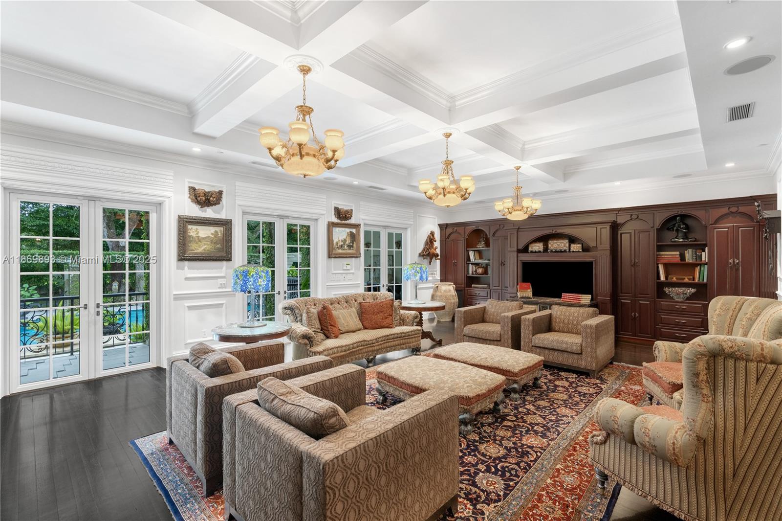 612 Sunset Dr Coral Gables, FL 33143 612 Sunset Dr Coral Gables, FL 33143
