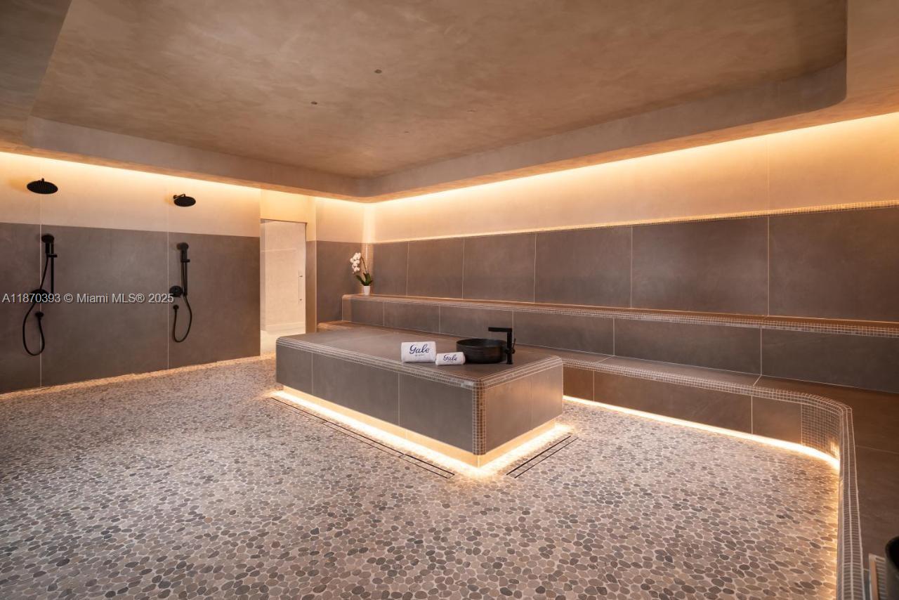 image Natiivo / Gale Residences12
