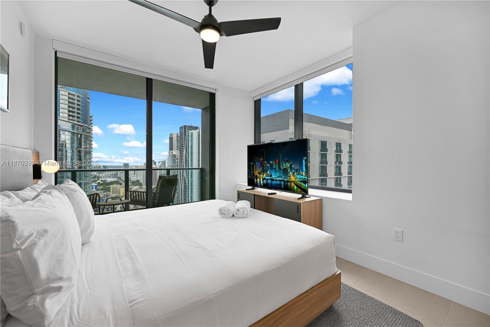 image Natiivo / Gale Residences2