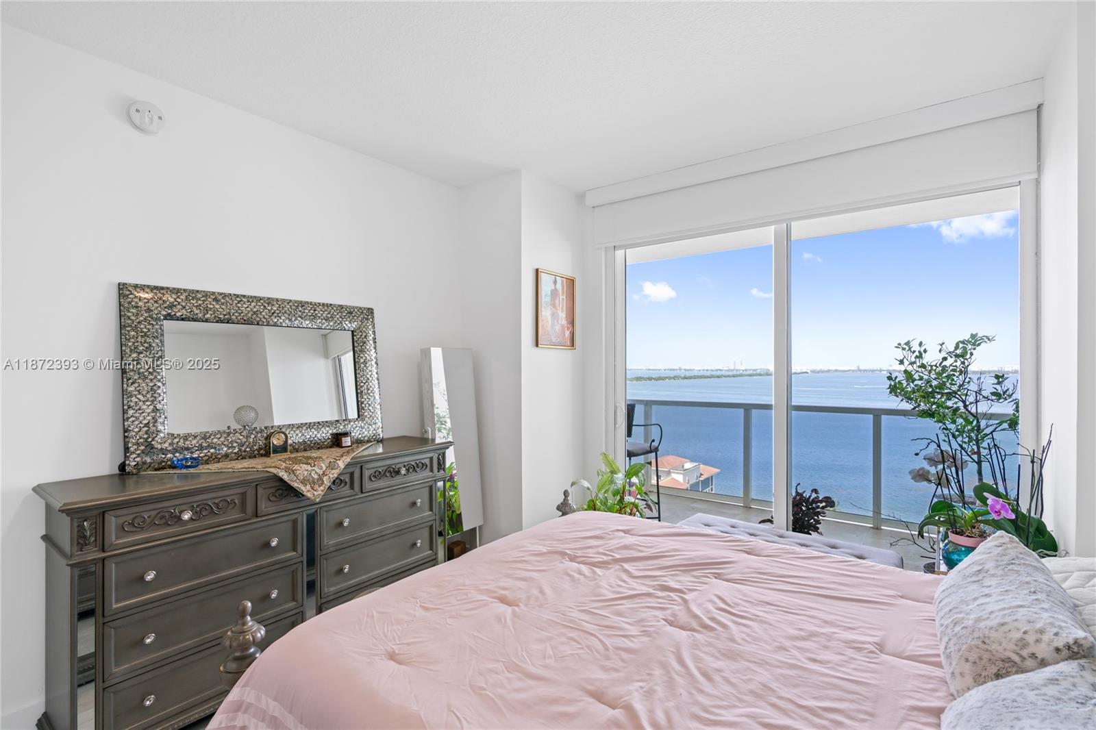 image Bay House Miami Condo24