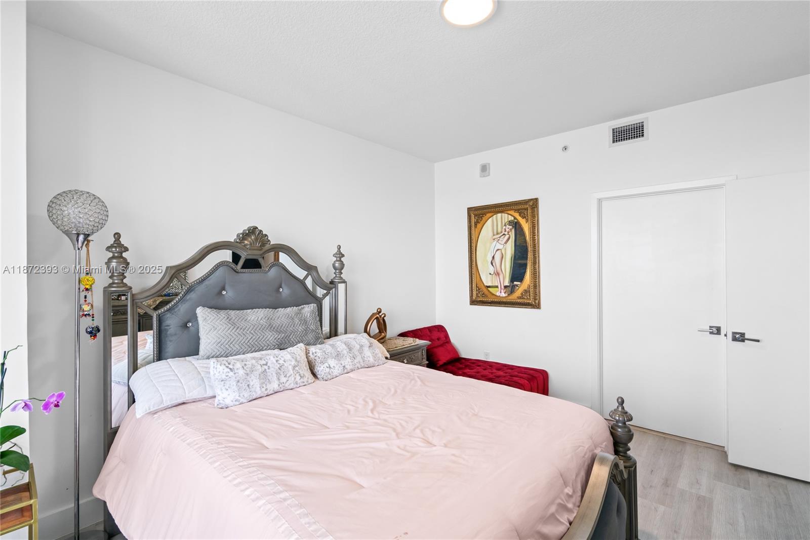 image Bay House Miami Condo25