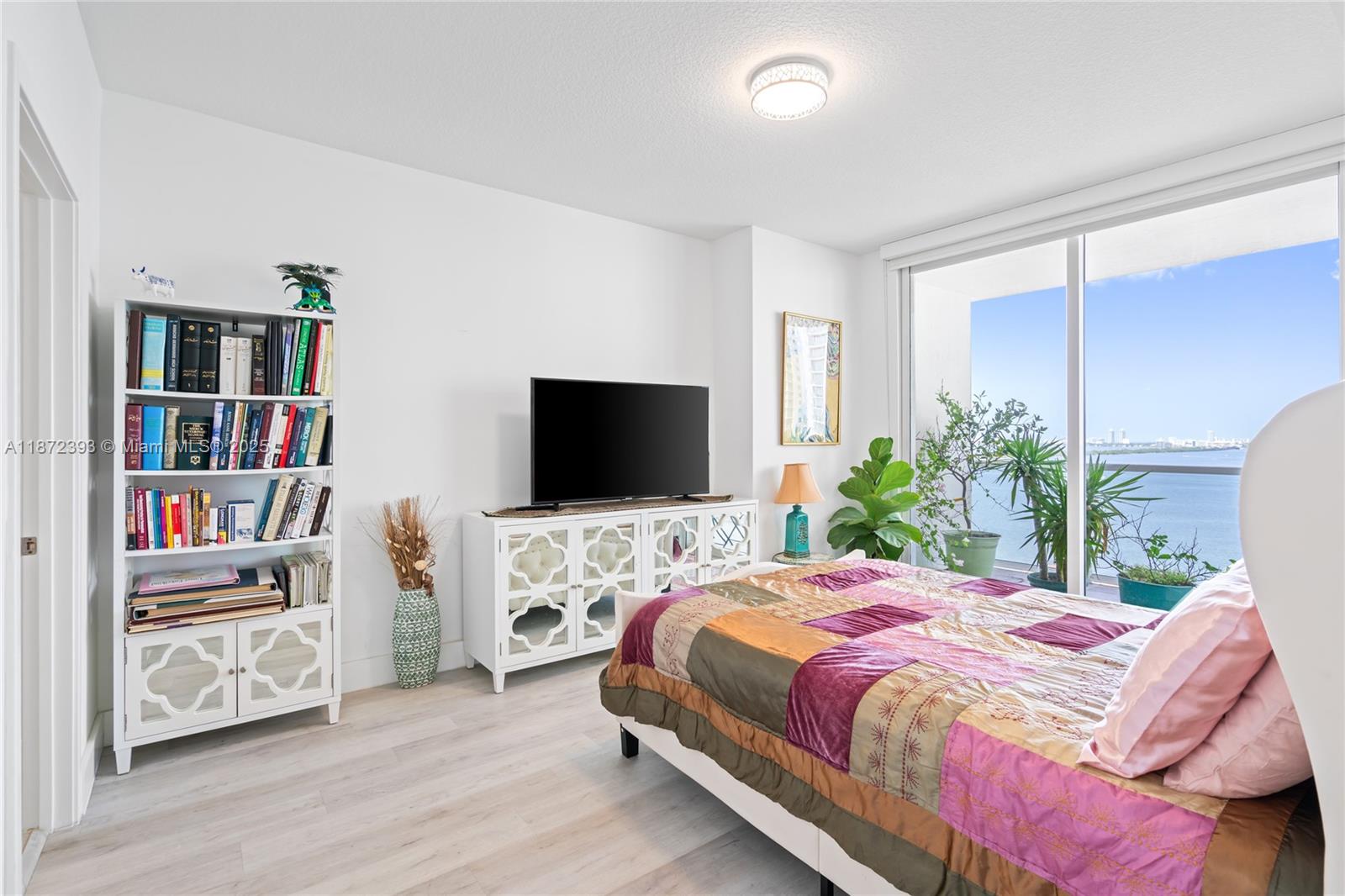 image Bay House Miami Condo30