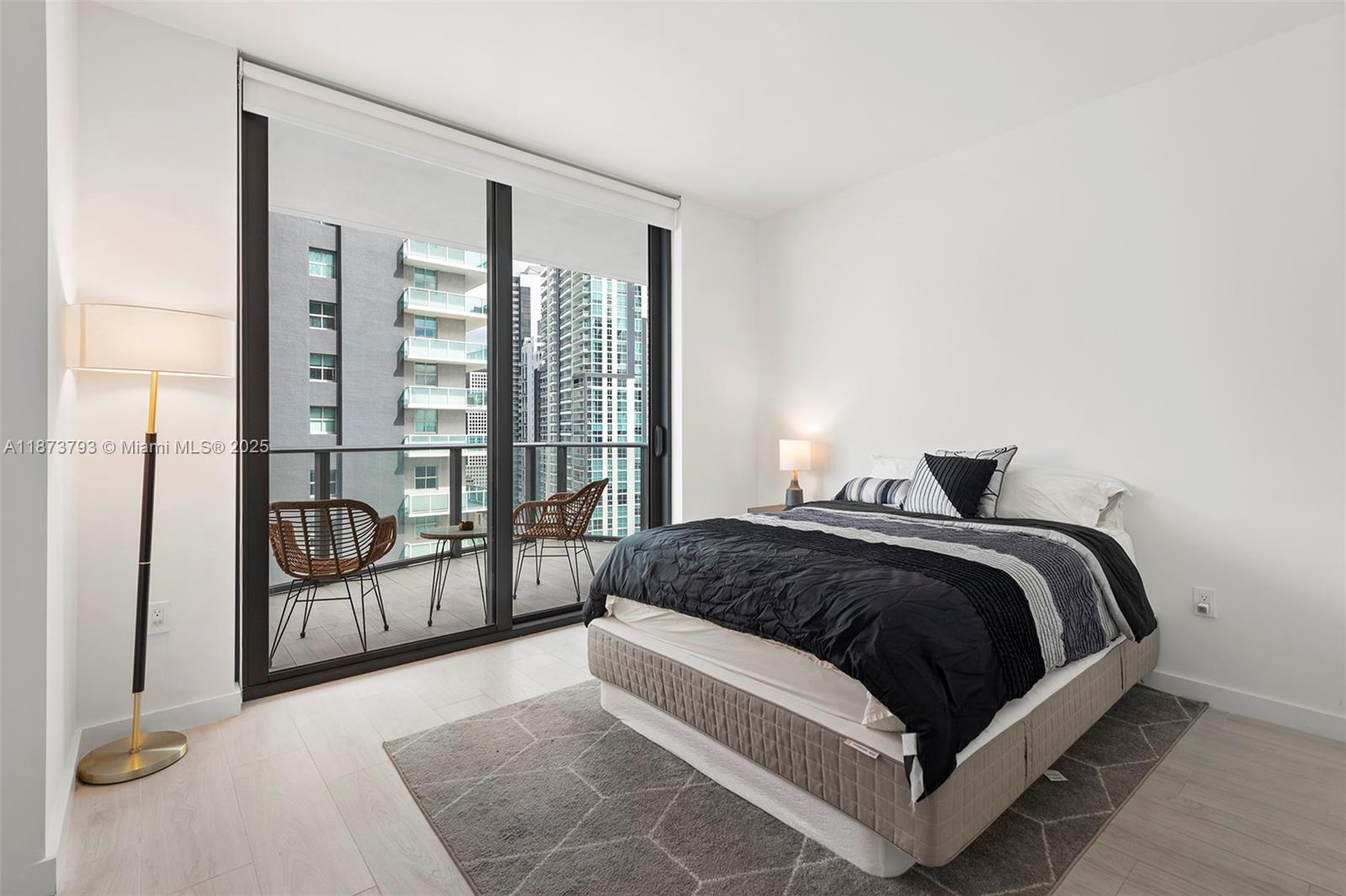image Dua Residences14