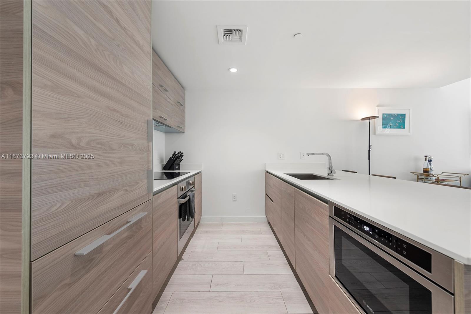 image Dua Residences4